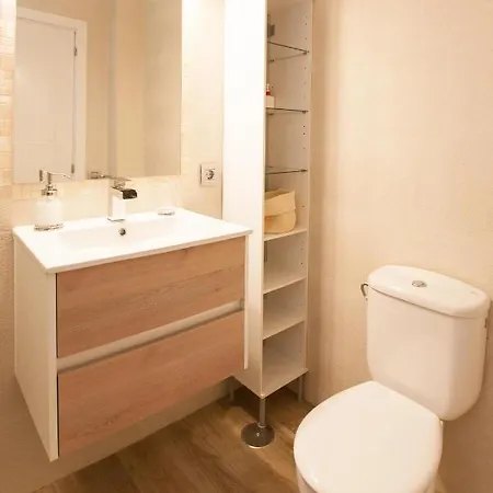 Apartamento Dani Apartment *